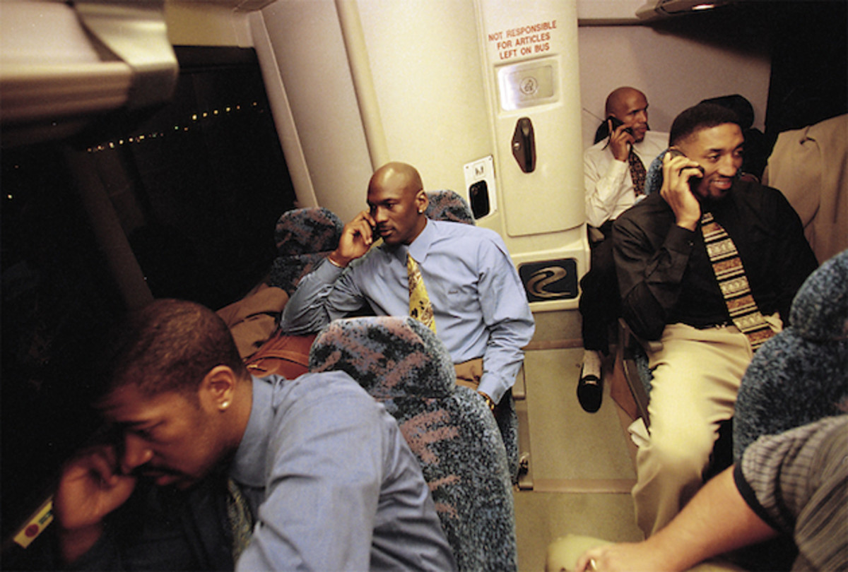 Bulls cell phone